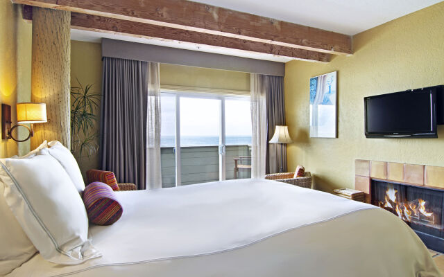 Cypress Inn On Miramar Beach