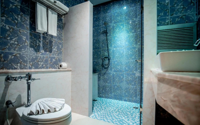 Thanthip Beach Resort