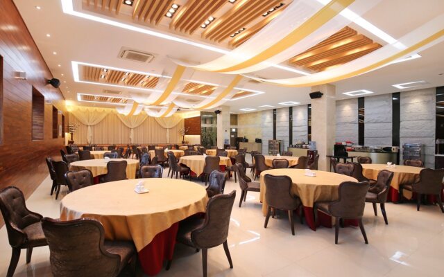 Geoje Oasis Hotel