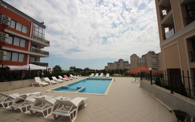 Menada Apartments in Villa Yurta