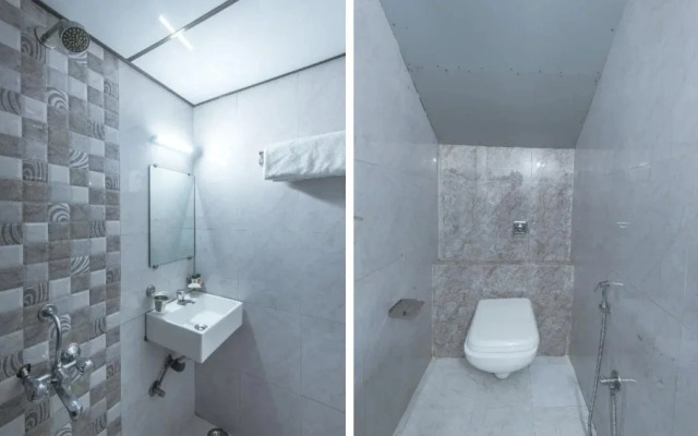 OYO Townhouse 013 New Friends Colony