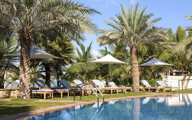 Shangri-La  Apartments Qaryat Al Beri