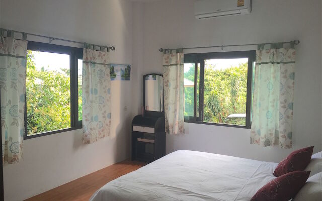 Cosy 2 Bedroom House Lamai Koh Samui