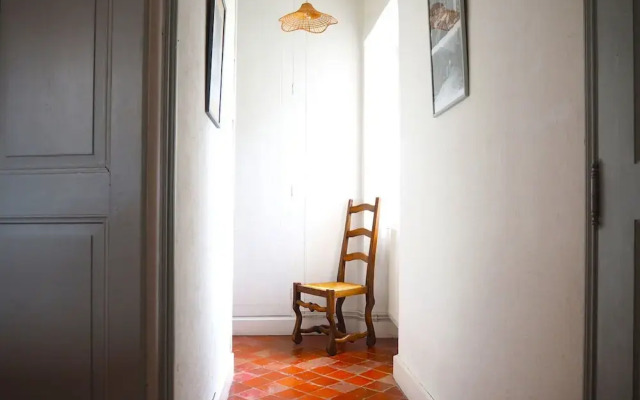 Charming Provencal Holiday Home With Garden