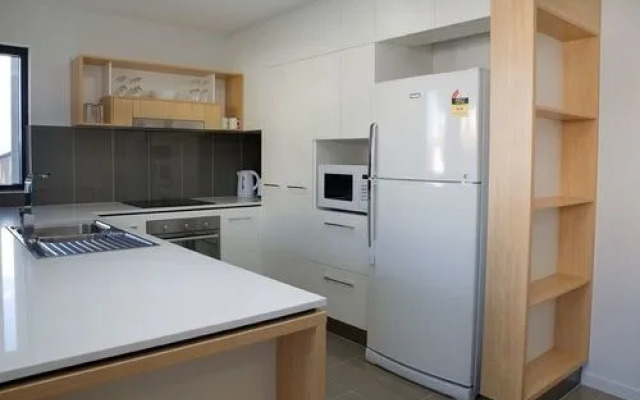 Atrio Apartments