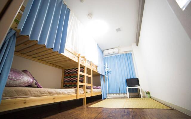 Hikari House - Hostel