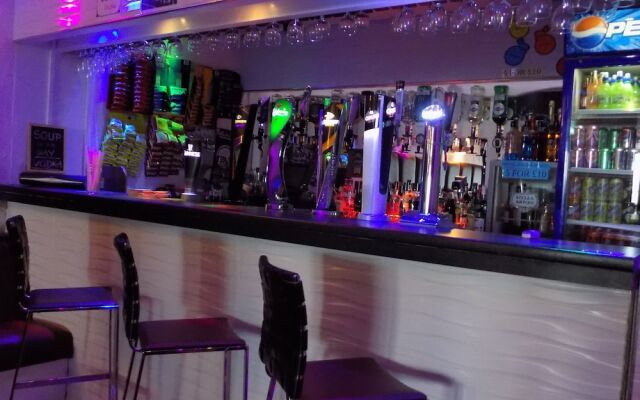 The New Royal Windsor Hotel