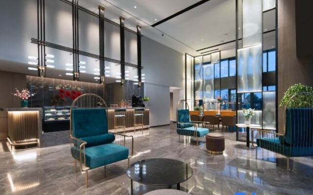 Wassim Hotel (Wuhan Tianhe Airport Aviation Headquarters Subway Station)