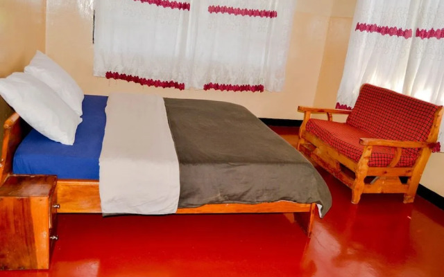 Campers and Backpakers Hostel