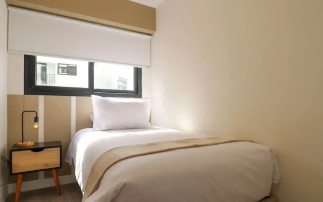 w Exceptional 2BR w Balcony in Barranco