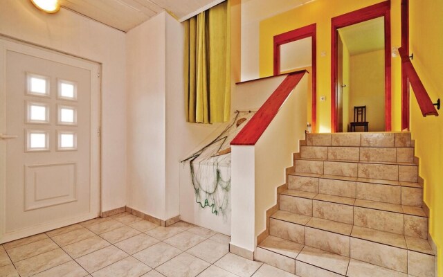 Nice Home in Vir With Wifi and 4 Bedrooms