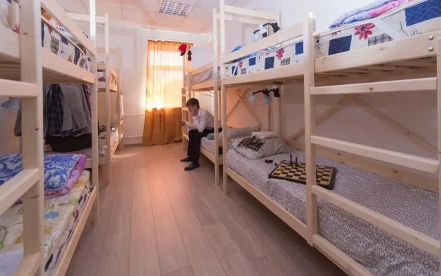 Malakhit Light Hostel