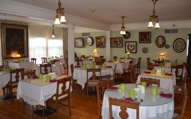 Normandy Inn