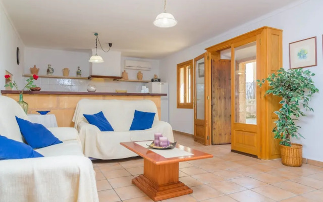 Es Palmer in Campos With 4 Bedrooms and 3 Bathrooms