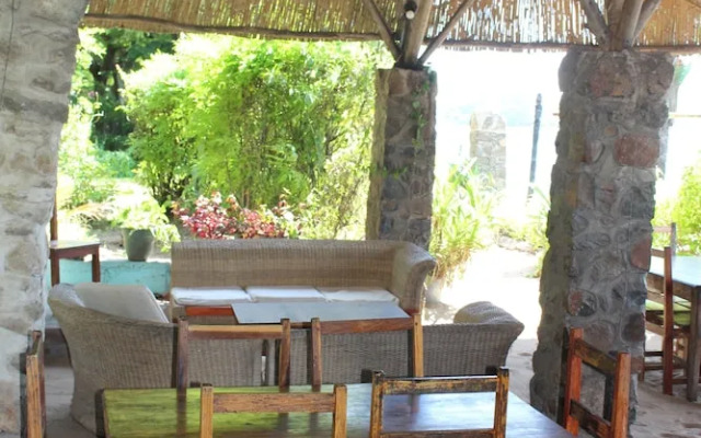 Nkhudzi Beach Lodge