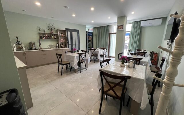 Caspian VF Hotel