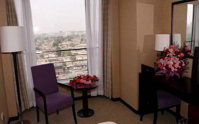 Dong Fang Hotel