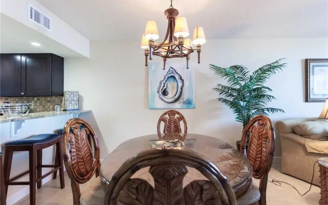 Shores Club 105 - Two Bedroom Condo