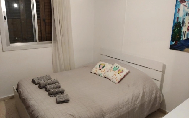 Larnaca, Pervolia 1 bedroom seaside apartment