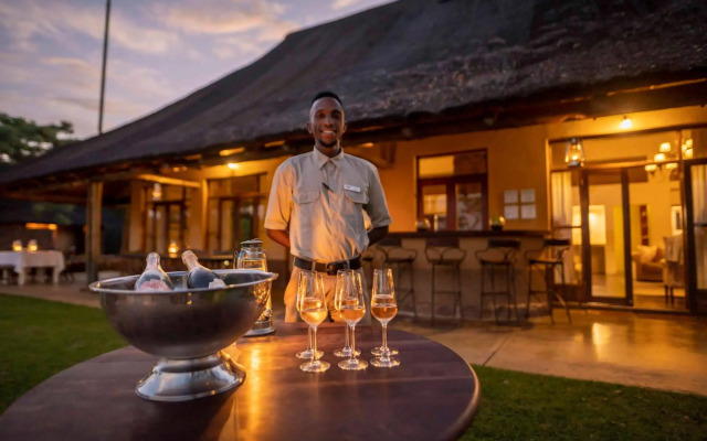 Ekuthuleni Lodge