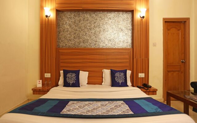 OYO 7358 Hotel Jagdish Residency