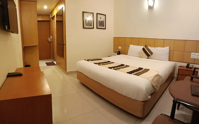 Hotel Broadways Inn