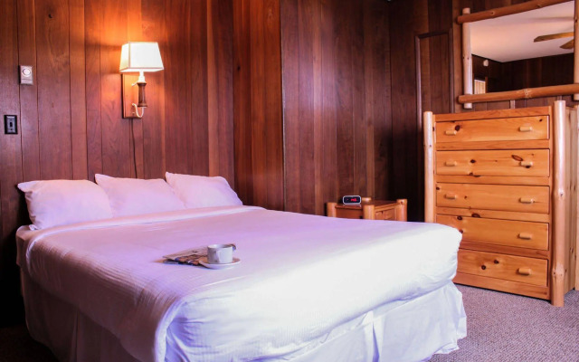 Ruttger's Bay Lake Resort