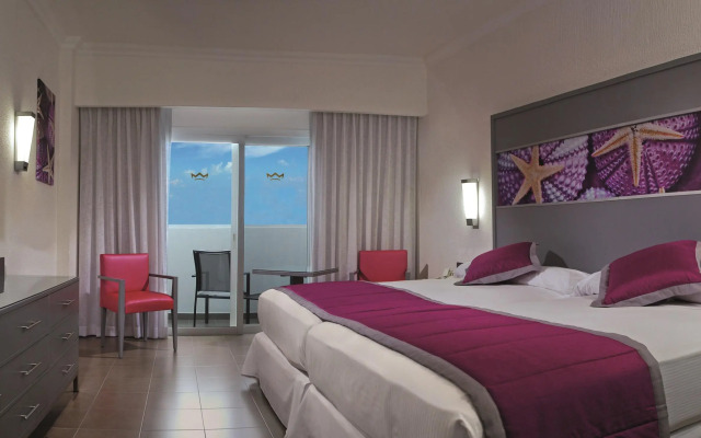 Hotel Riu Cancun -  Adults Only - All Inclusive