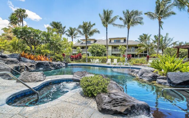 Waikoloa Beach S M2 2 Bedroom Condo by RedAwning