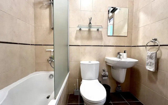 60 KAP - Stay Chromata Lagoon Apartment