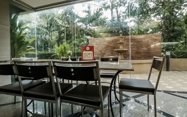 曼谷奈达詩娜卡琳双朗52号酒店(Nida Rooms Srinakarin 52 Suanluang)