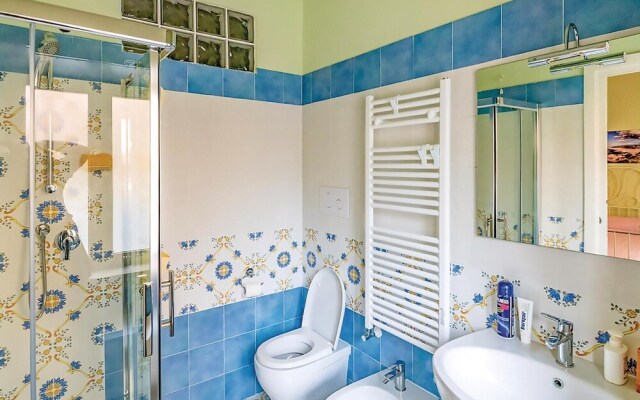 Beautiful Apartment in Salerno With 2 Bedrooms and Wifi