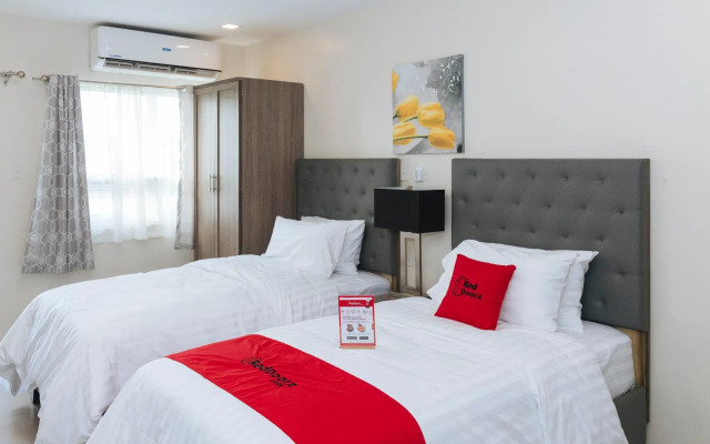RedDoorz Premium @ Sampaloc Makati