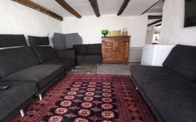 Room in Guest Room - Cavergno - Casa Coerente