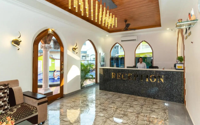 Larios Beach Holidays