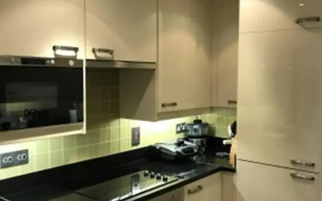Eson2 - The Hayes Place Lodge