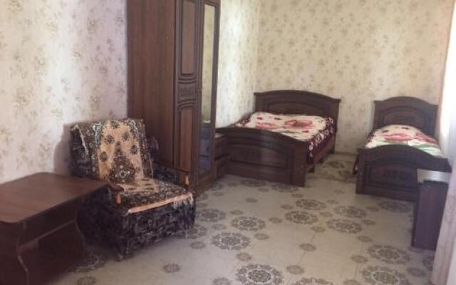 Guest house on Pravoslavnaya 2