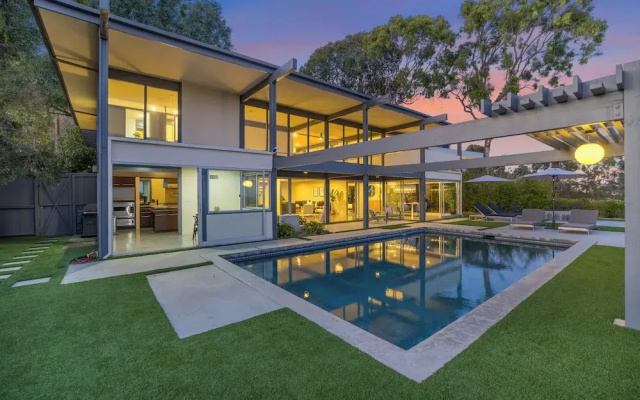Solara Point - Sunset to Skyline With Pool & Epic Views