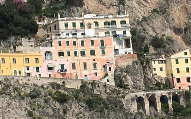 Amalfi Apartment