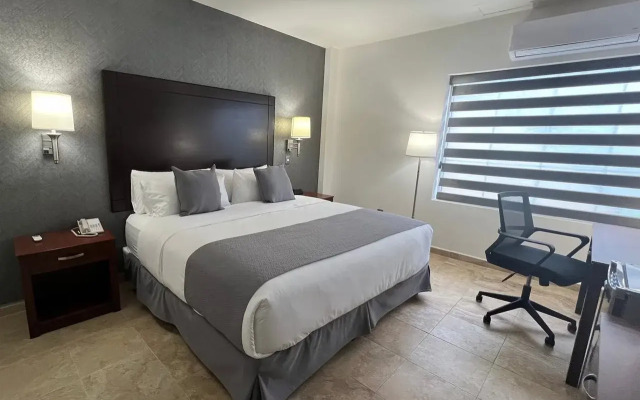 La Quinta by Wyndham Reynosa