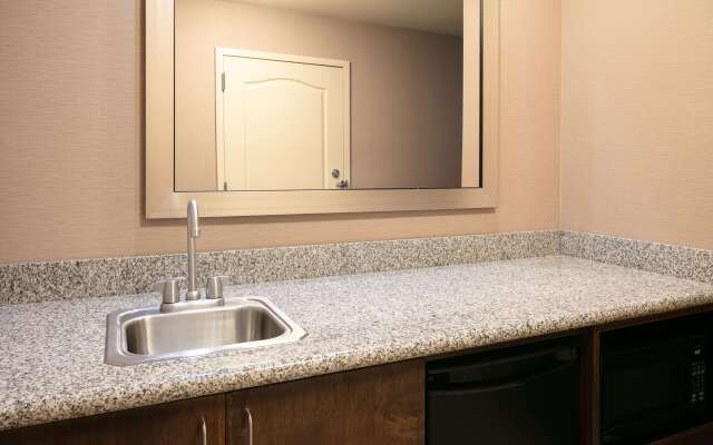 Hampton Inn & Suites Lincoln - Northeast I-80