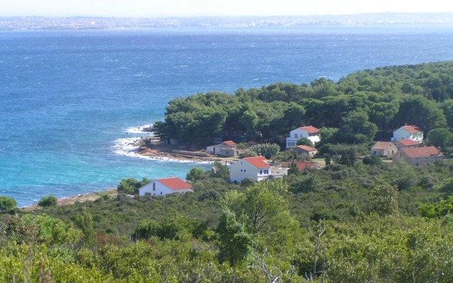 Room-caravan Near the sea 4