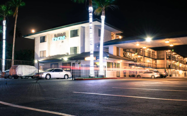 Morada Inn - Near Garden Grove Park