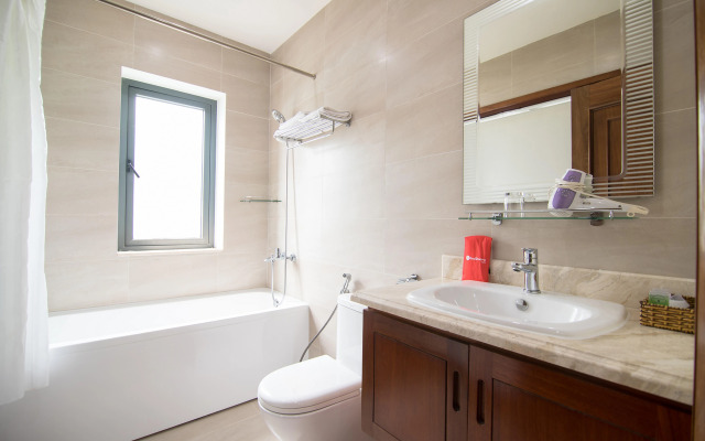 Reddoorz Plus @ Phu My Hung Residence