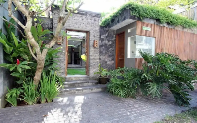 Villa Manika