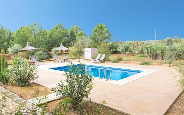 SA CUNIA - Villa with private pool in Campos. Free WiFi