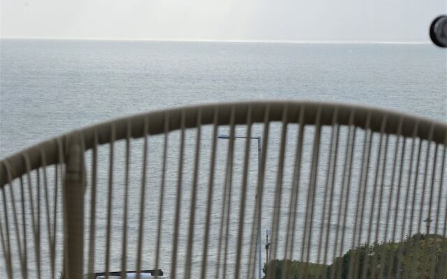 Seaview West Coast