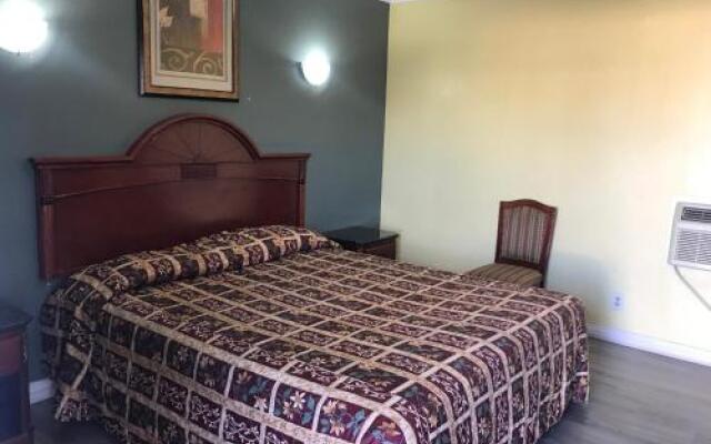 Colony Inn Motel