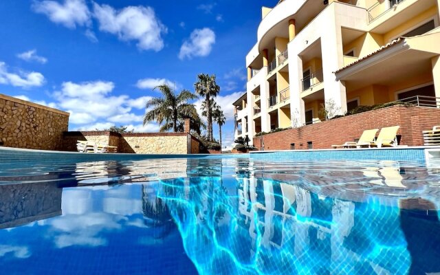 Albufeira Experience With Pool by Homing