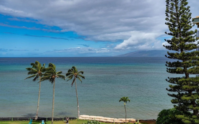 Royal Kahana 602 Condo by Redawning